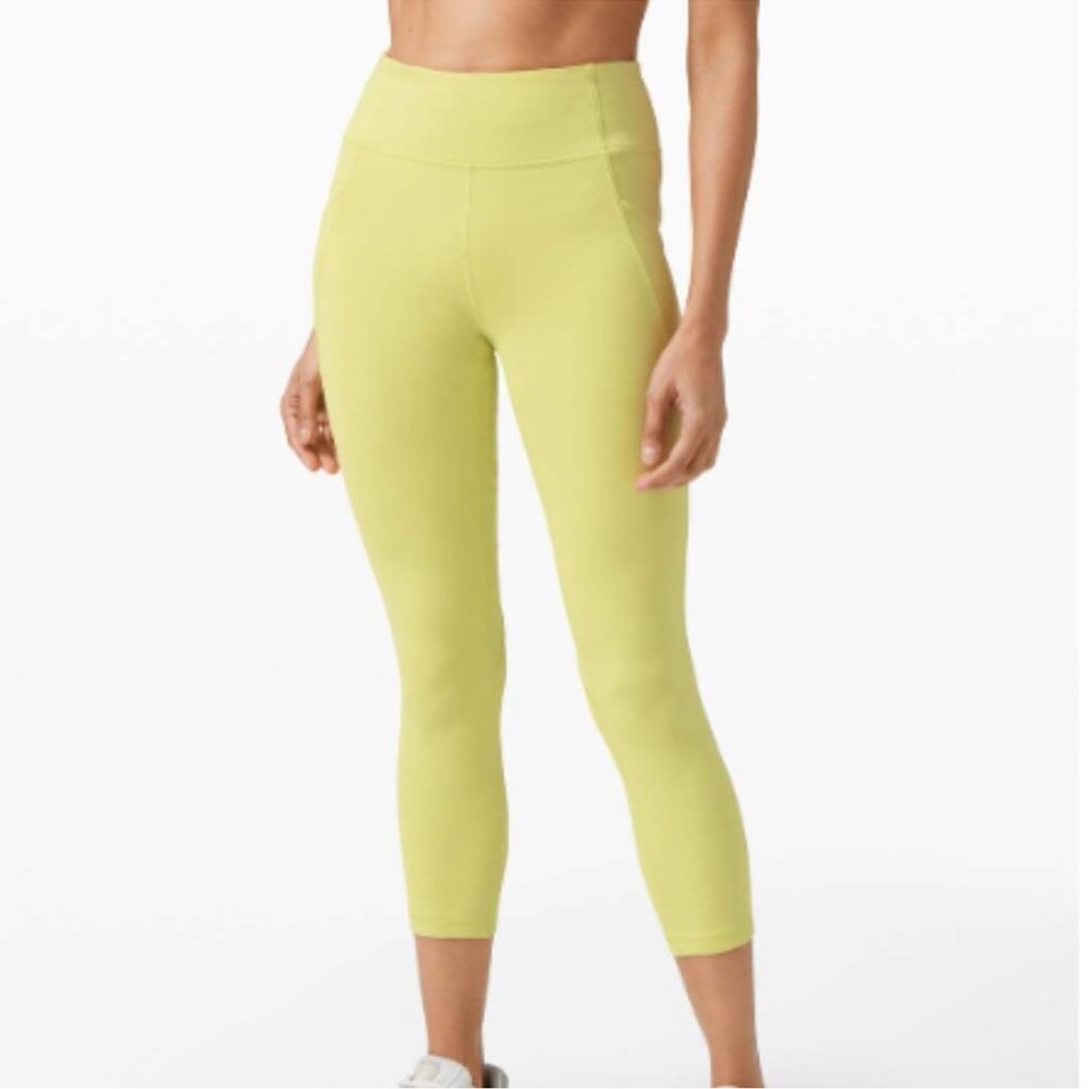 Lululemon Yellow Time To Sweat Crop 23" Size 6 EUC